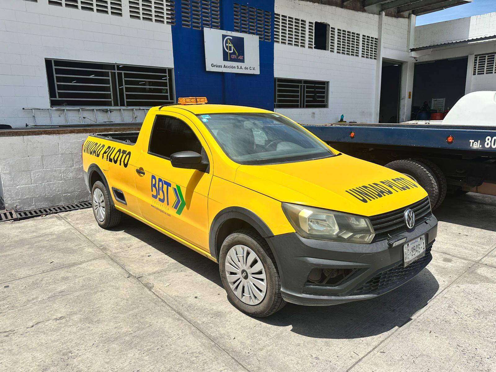 Nuestras Unidades Piloto Para Señalización de Carga Sobredimensionada